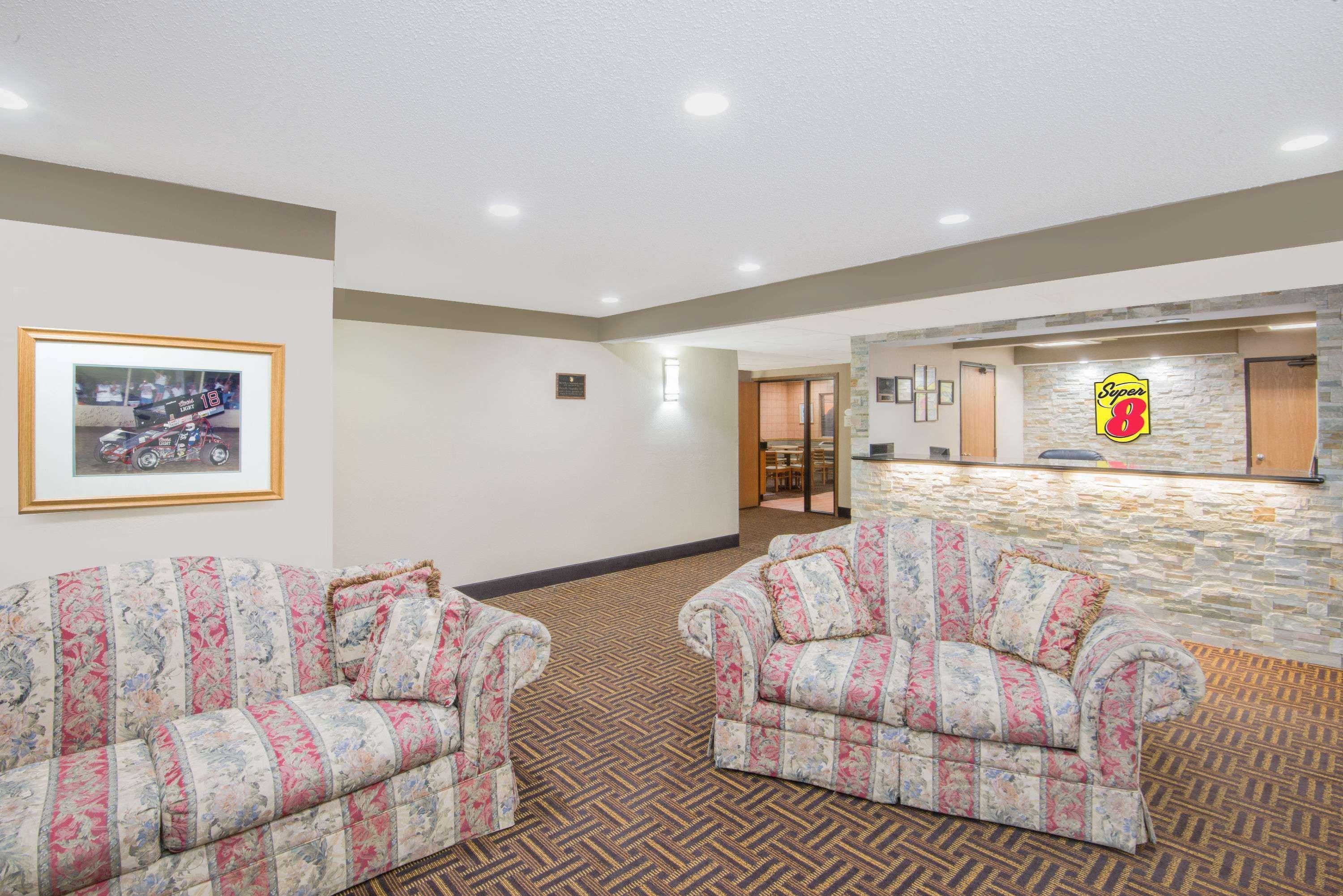 Super 8 By Wyndham Knoxville Exterior photo